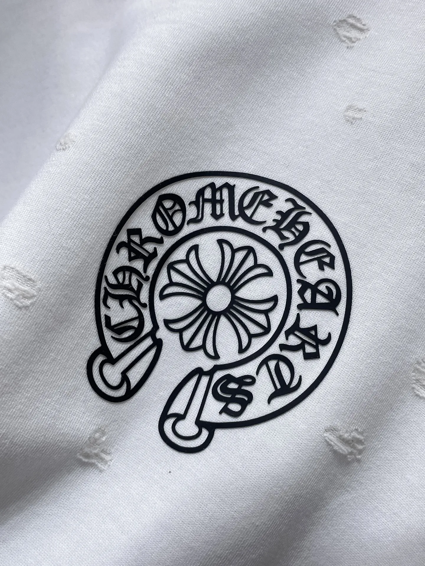 P186 New Chrome Hearts 25ss in summer, washed style, high gram weight, environmentally friendly high-quality top fabric, 280g Chrome Horseshoe Contrast Color Special Laser Engraving Film Short Sleeves, Heavy Industry Special Crafts Patch Embroidery, Counter Synchronization, Re-engraved Version 1:1 Recommended Color: Black White Code Number: S, M, L, XL